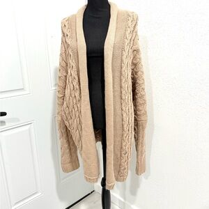 BCBG Cable Knit open front Cardigan - Beige M
